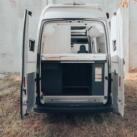 Lussuoso Camper Van بادوفا